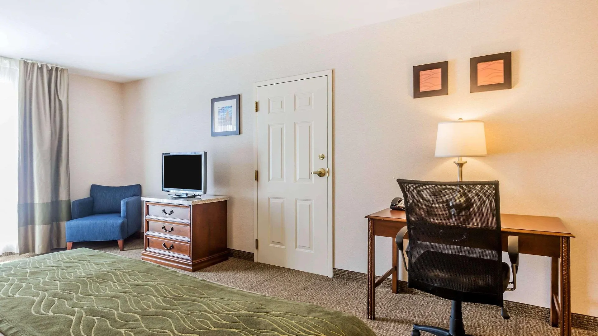 Comfort & Hotell 3*