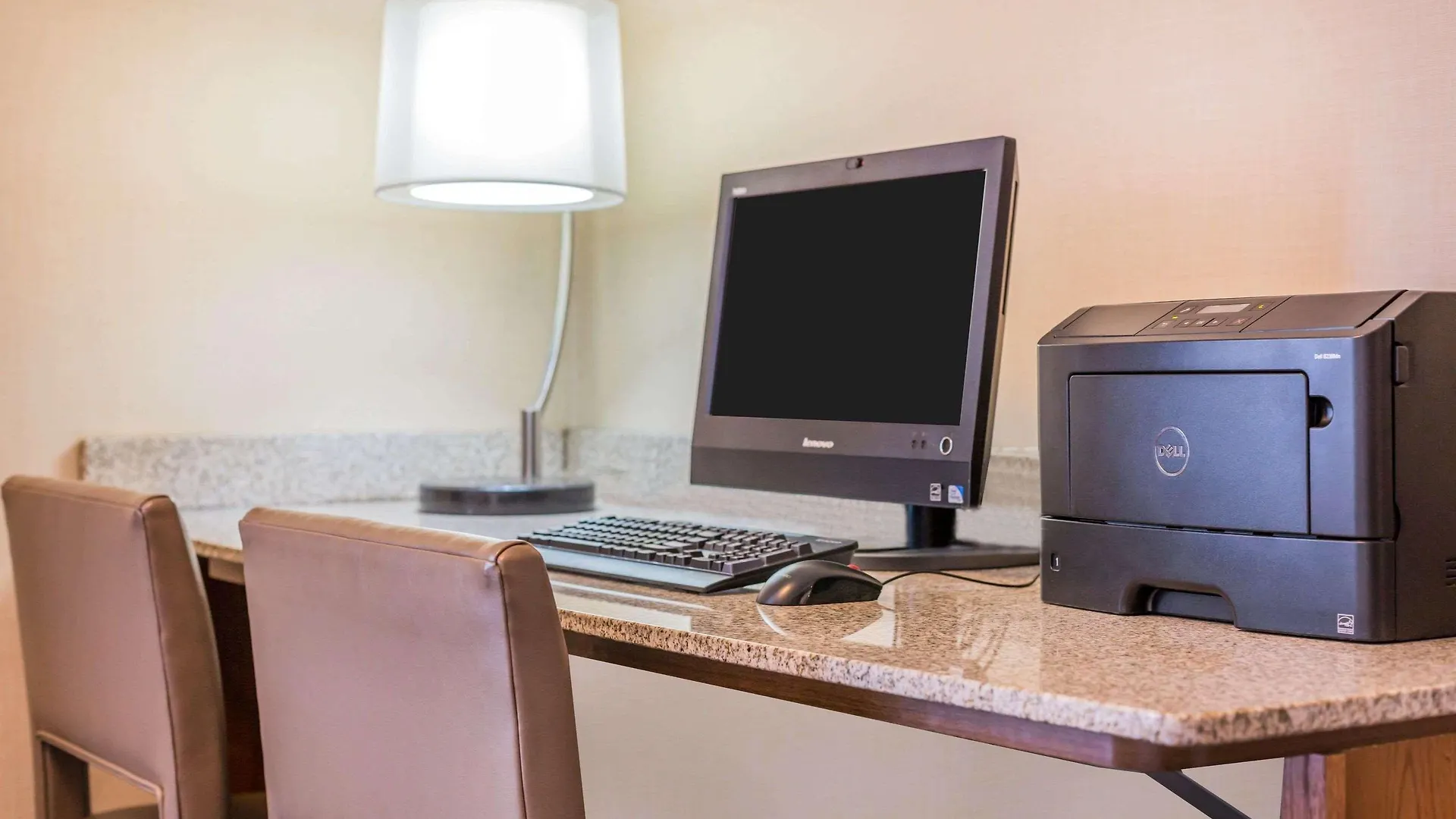 Hotell Comfort & 3*