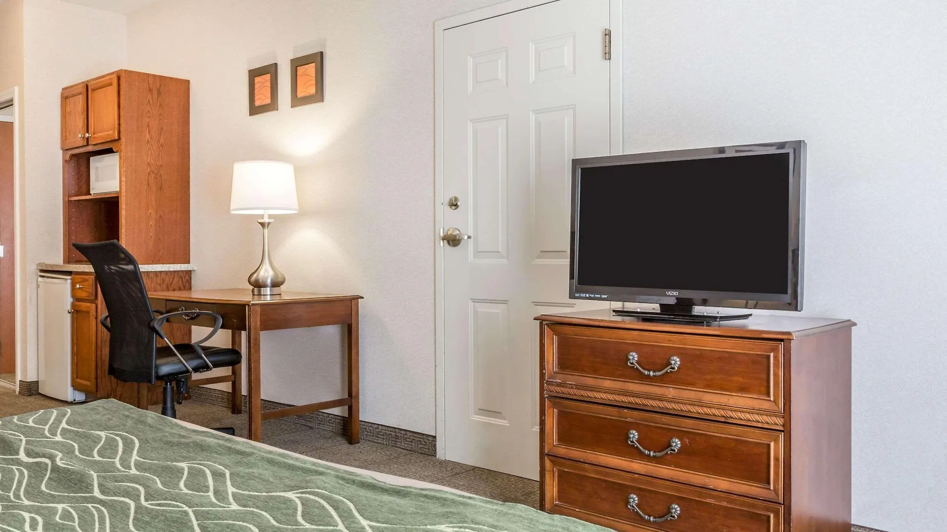 Comfort & 3* Burlington