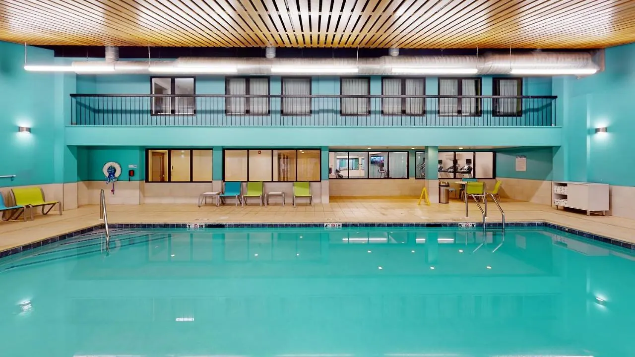 Holiday Express South By Ihg Hotel Burlington