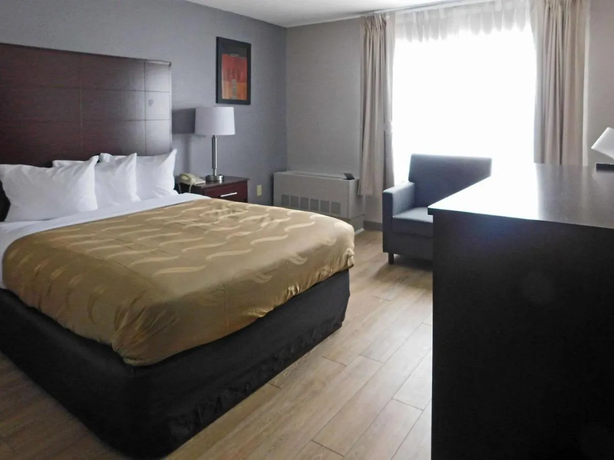 Quality Colchester - 2* Burlington
