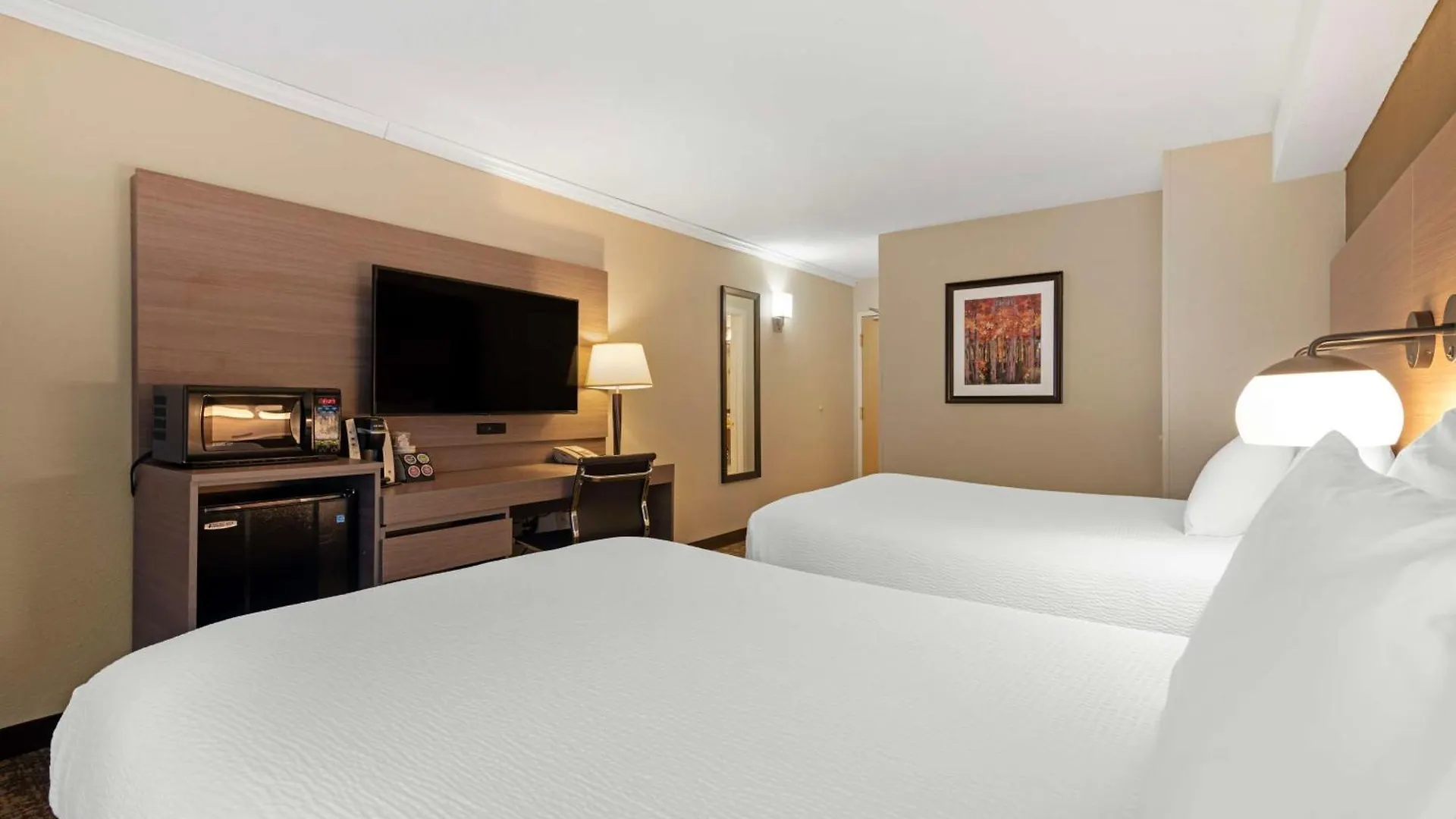 Western Windjammer & Conference Center 3*