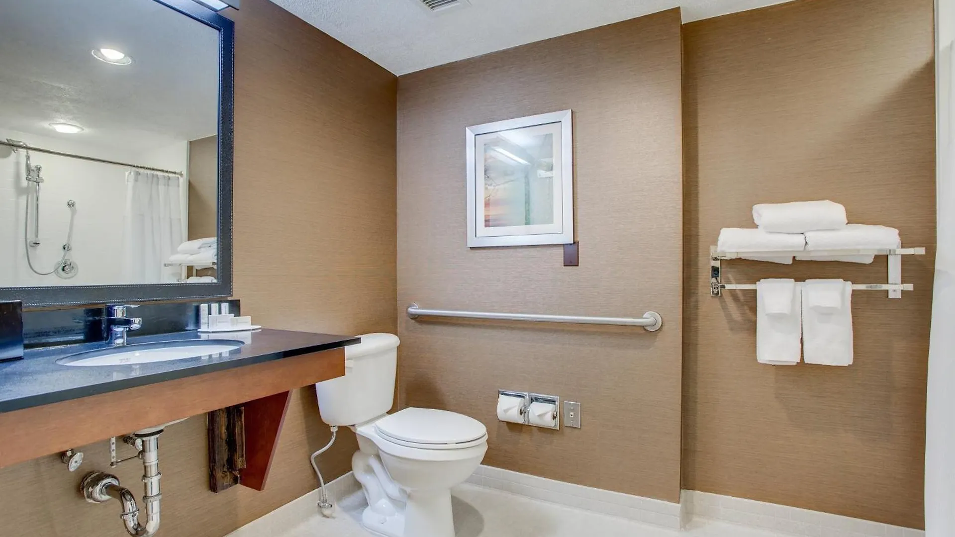 Fairfield By Marriott Williston Hotel Burlington
