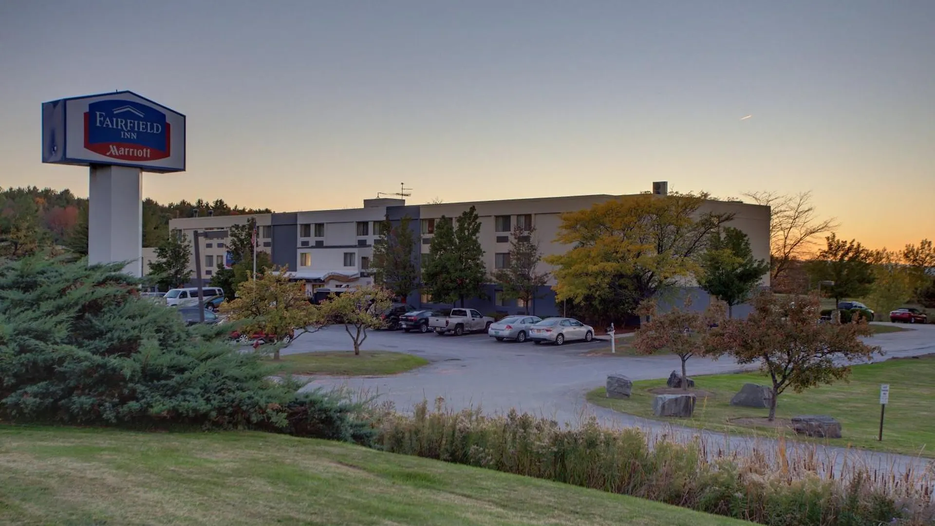 Fairfield By Marriott Williston Hotel