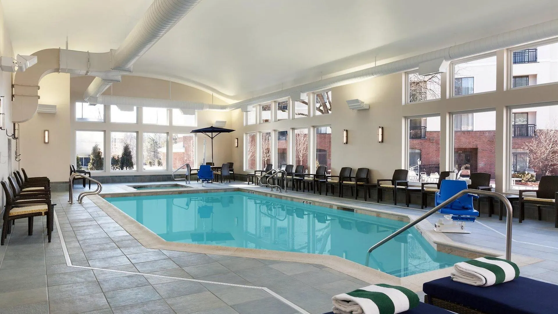 Comfort & Hotell 3*