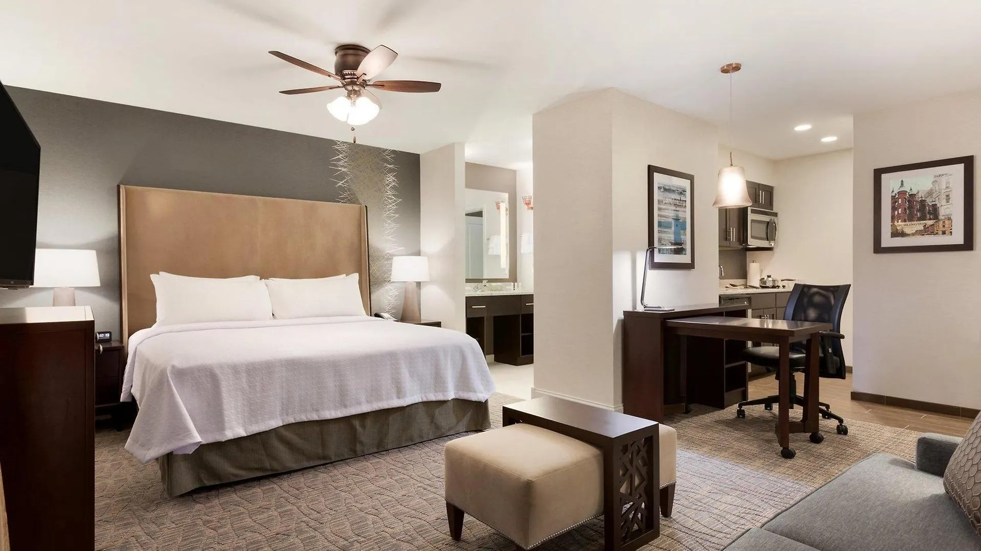 Comfort & Hotell Burlington