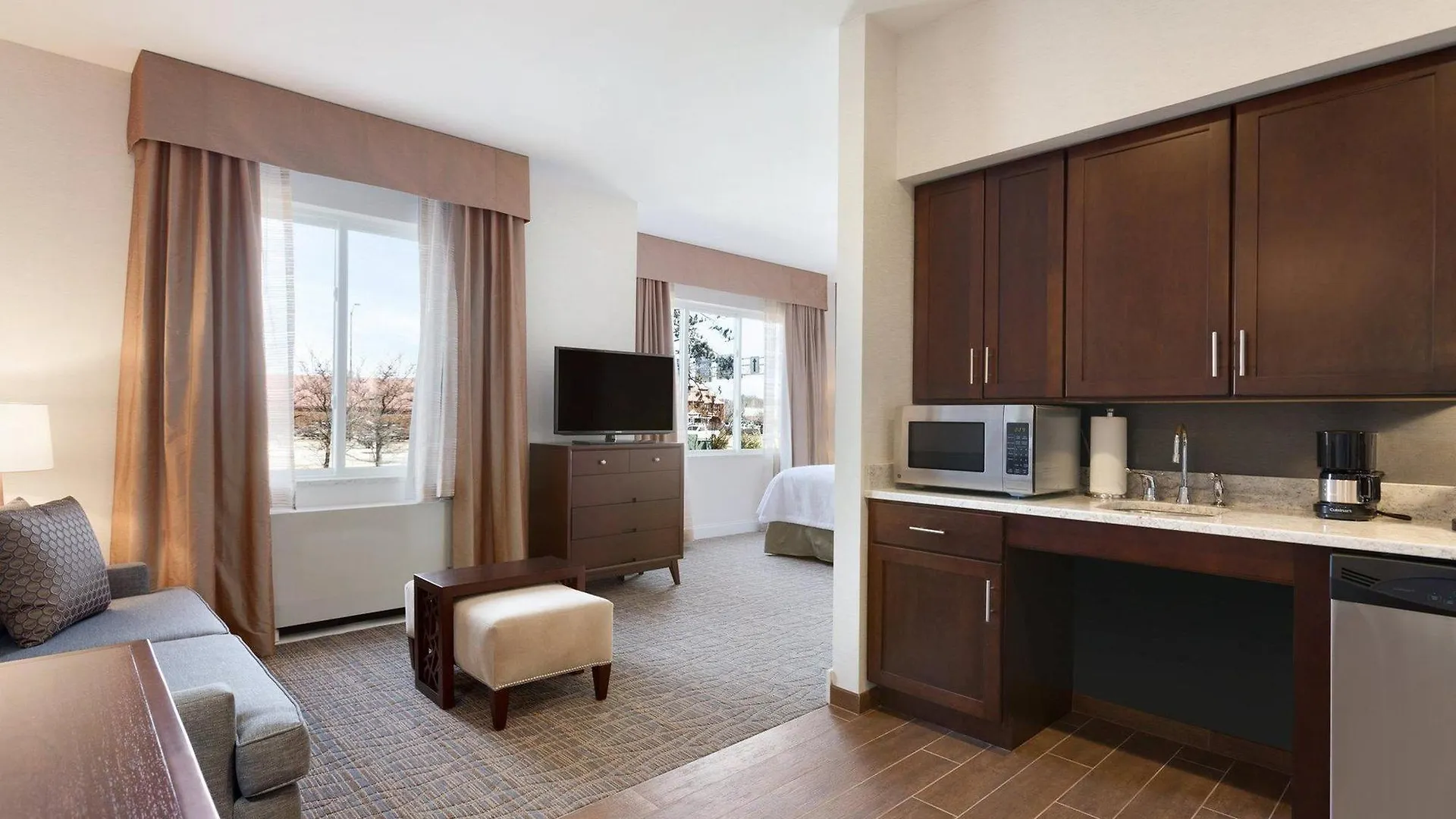 Comfort & Hotell Burlington