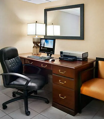 Fairfield By Marriott Williston Hotel