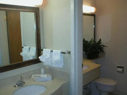 Hotel Holiday Express South By Ihg 2*