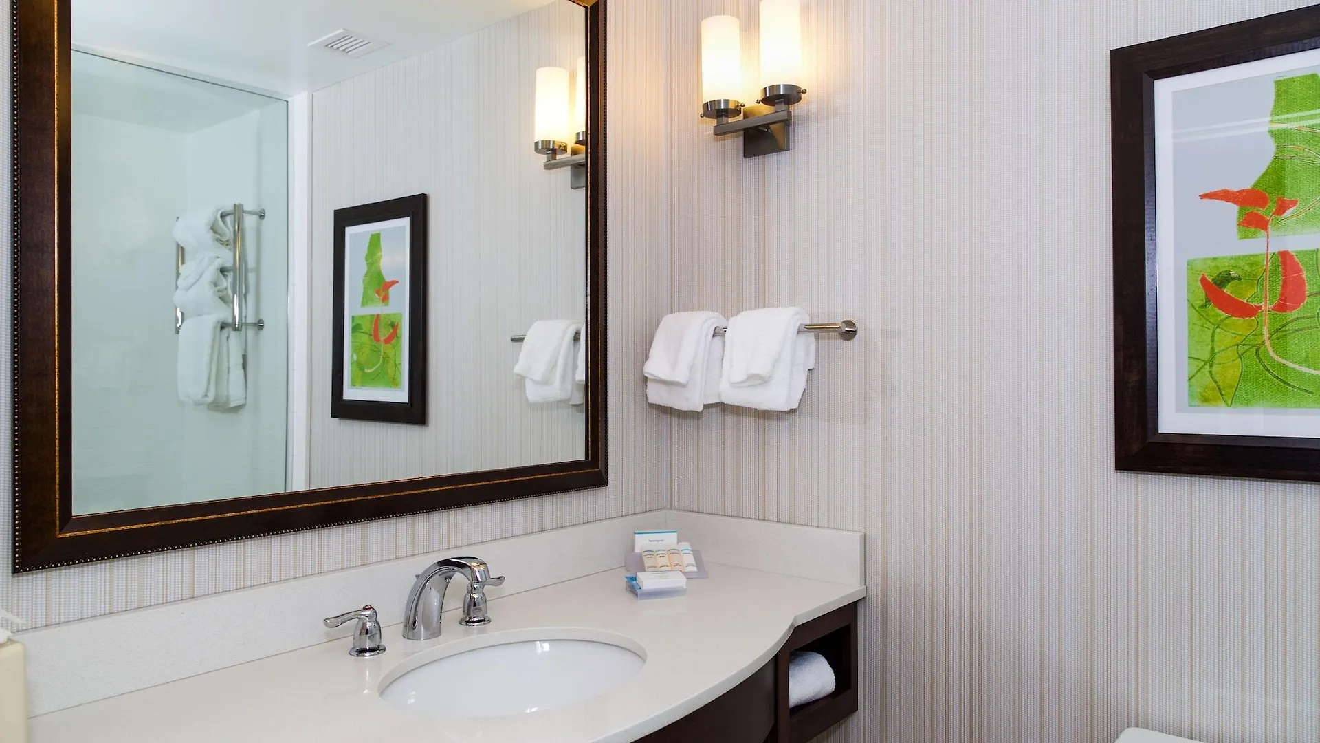 Hilton Garden Downtown Burlington