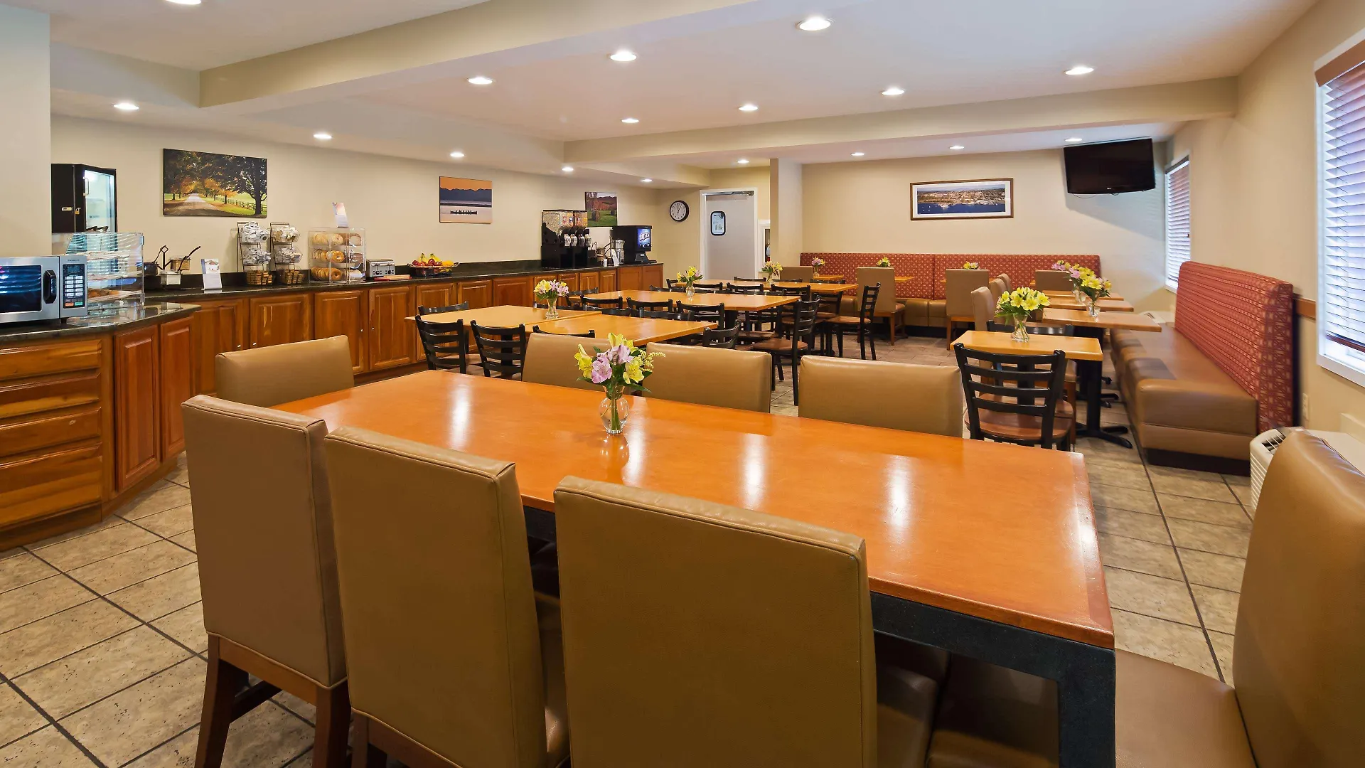 Western Windjammer & Conference Center