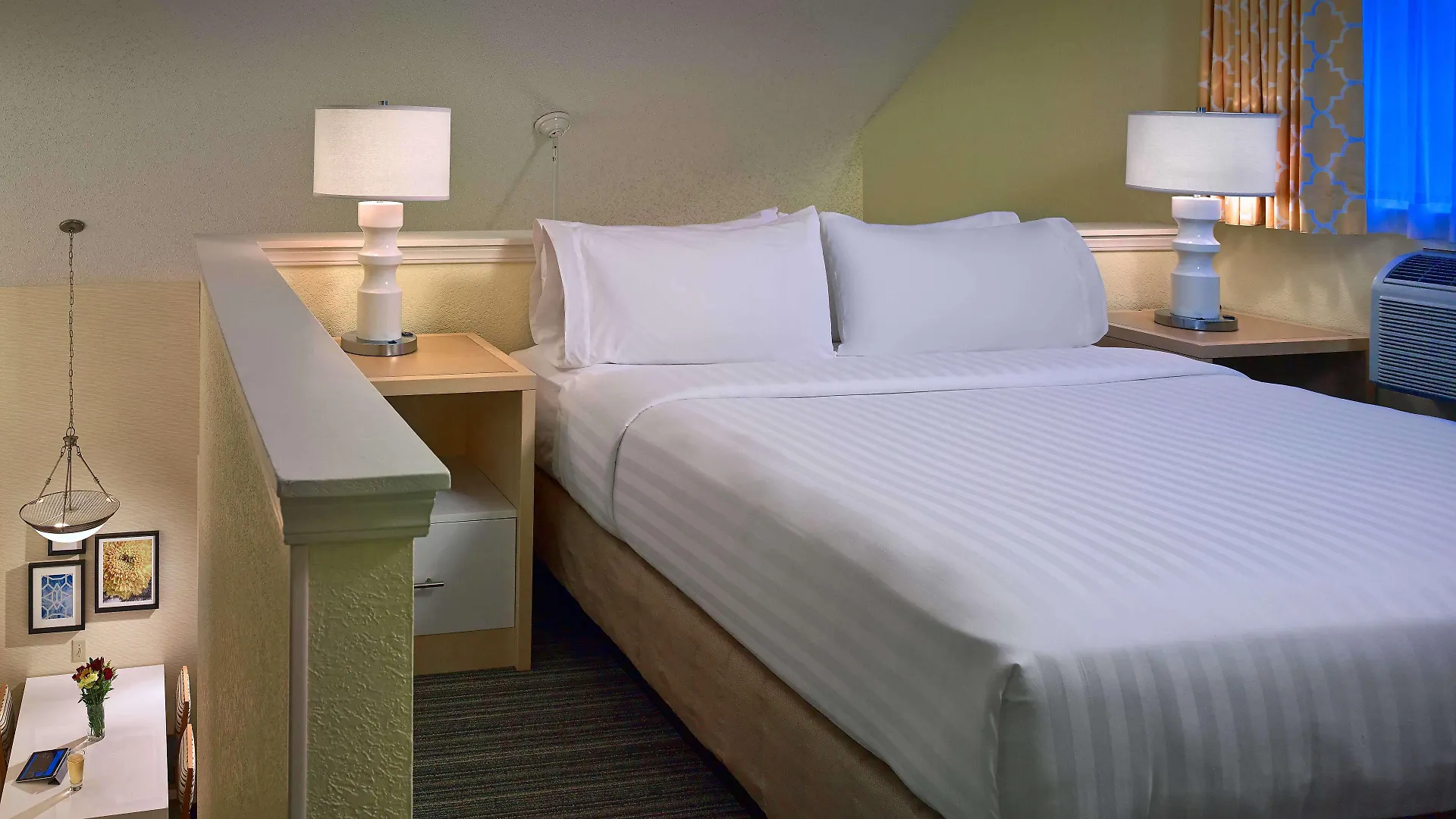 Hotel Sonesta Es Burlington