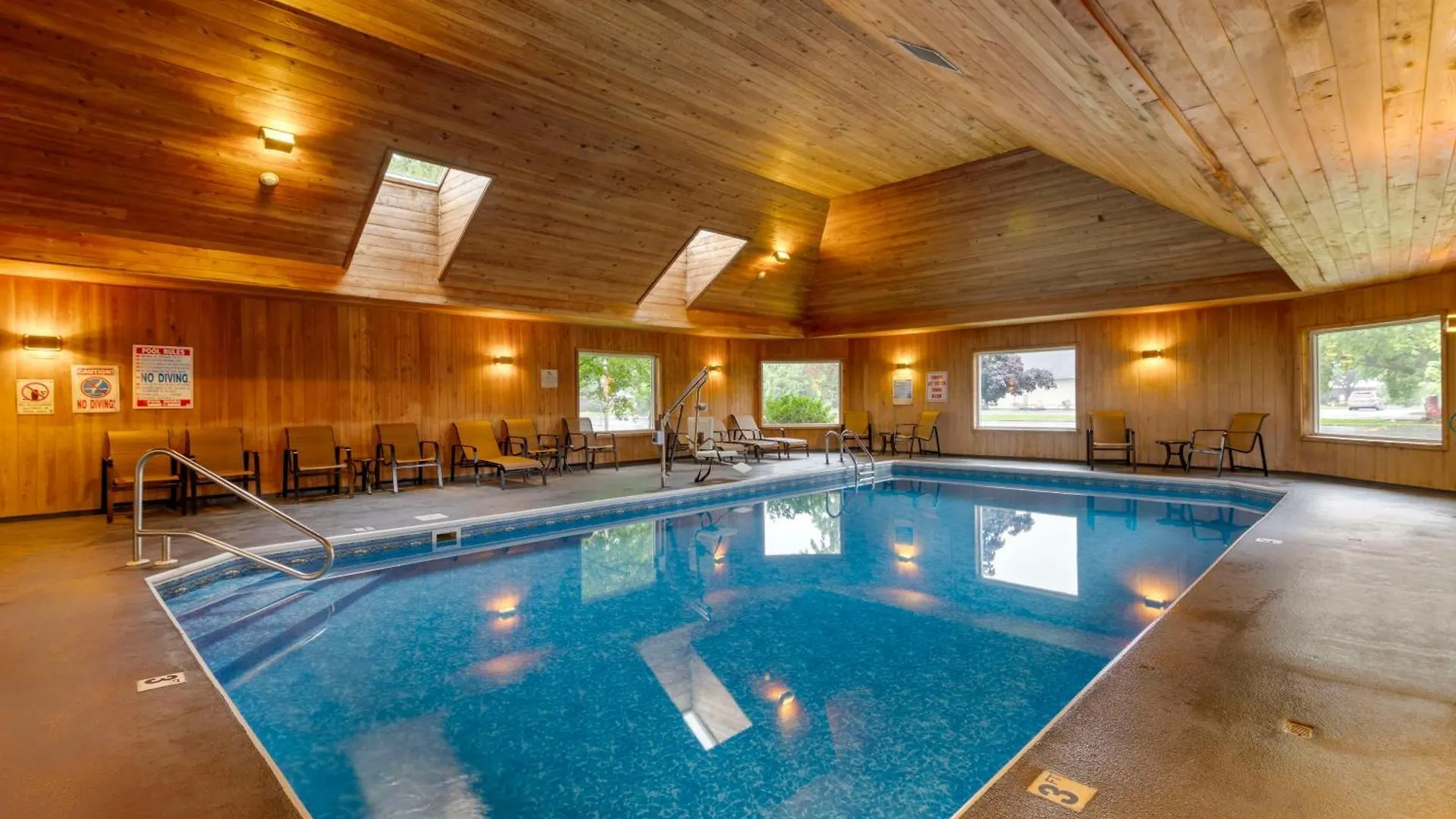 Otel Western Windjammer & Conference Center Burlington